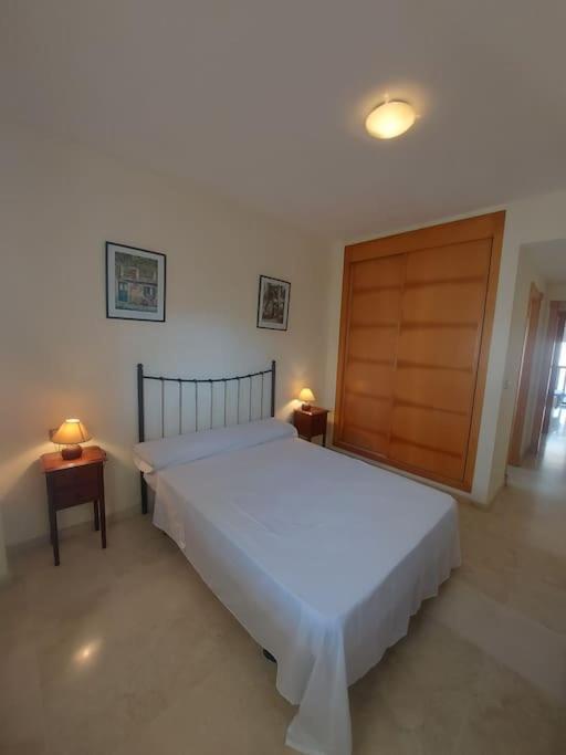 Residencial Duquesa Appartamento